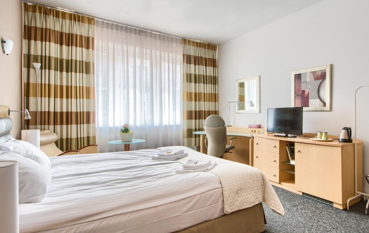 Kwatera prywatna 404 Wilanowska Warszawa